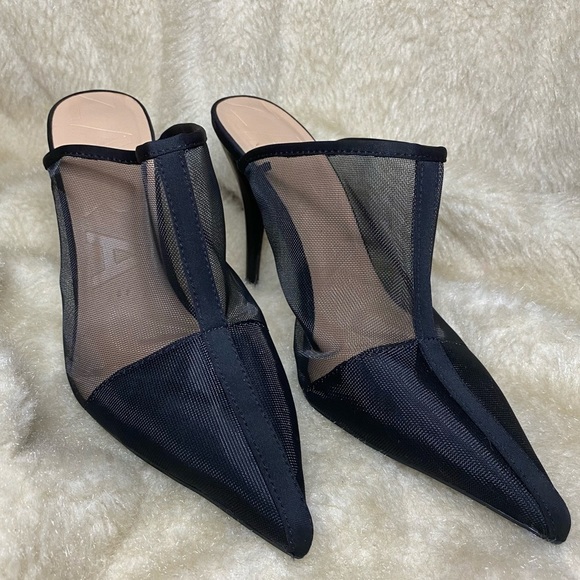 𝅺NWOT Zara Mesh Heels - Picture 2 of 11